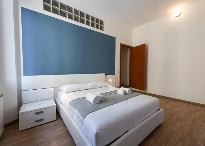 The Luxor - Corsica Florence